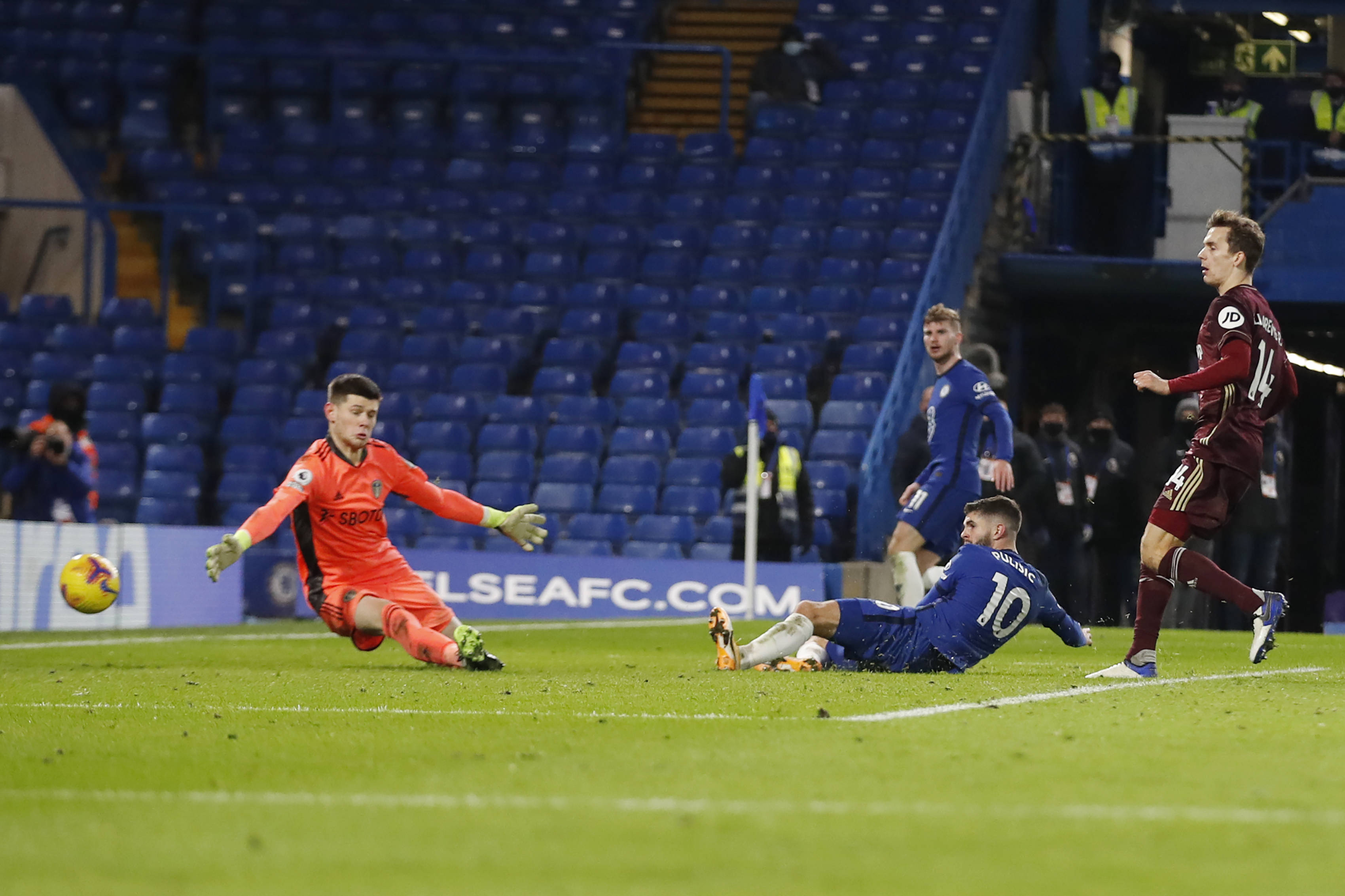 中國裁判在 中國裁判在