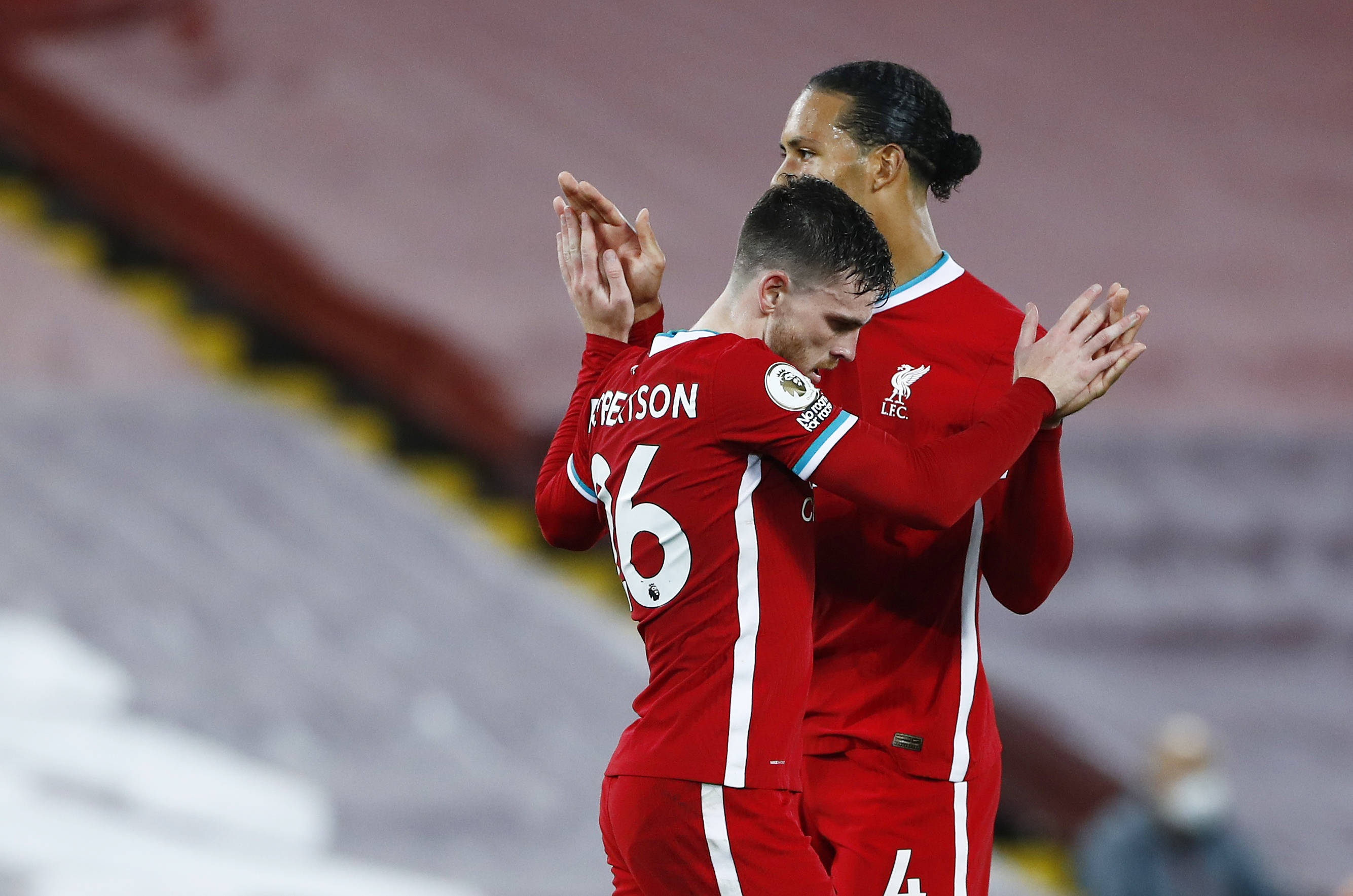 伍注入了新 伍注入了新